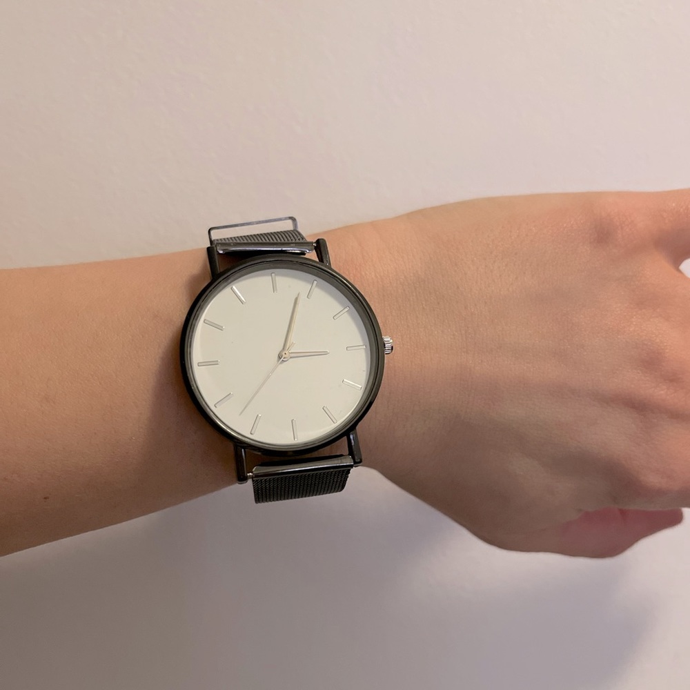 NWT | Minimalist Watch | Black Stainless Steel